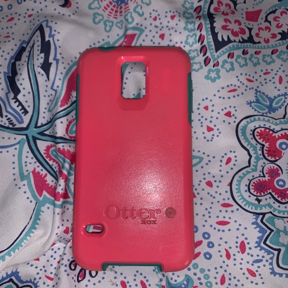 Phone case - Picture 1 of 2